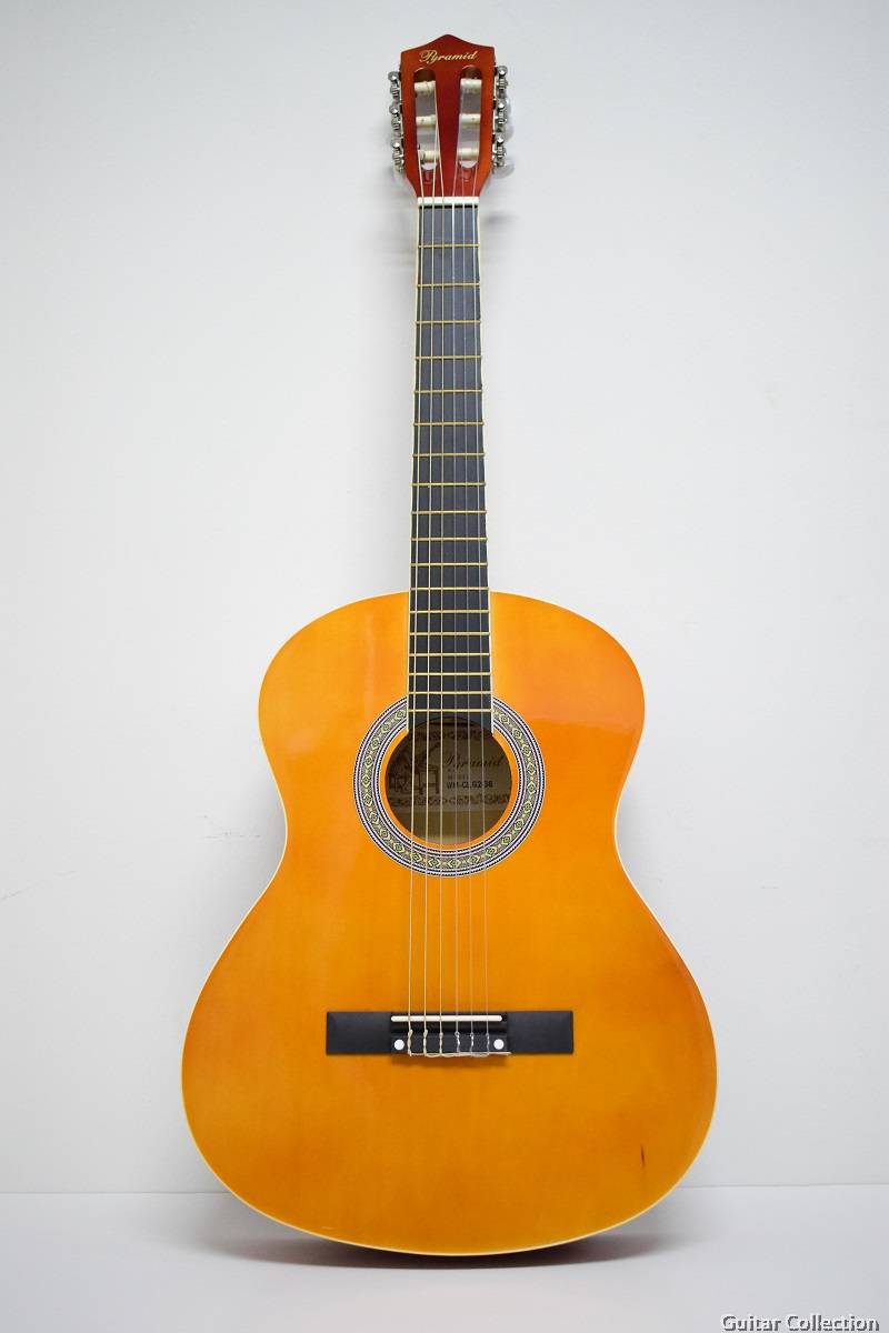 Junior classical sale guitar